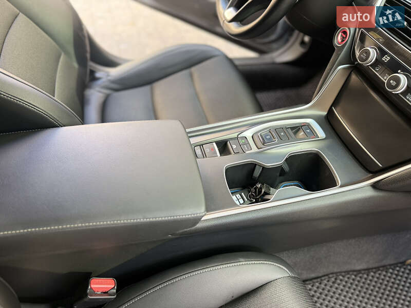 Седан Honda Accord 2022 в Киеве фото 61 Седан Honda Accord 2022 в Киеве
