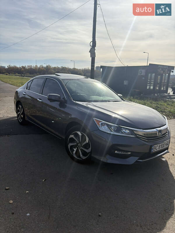 Седан Honda Accord 2017 в Івано-Франківську