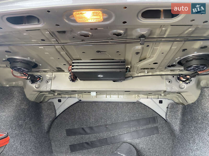 Седан Honda Accord 2012 в Киеве