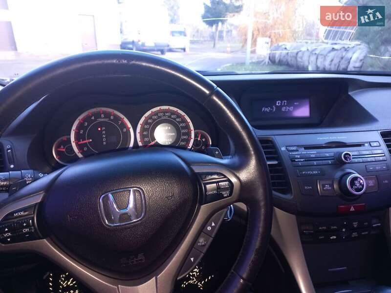 Седан Honda Accord 2008 в Сумах