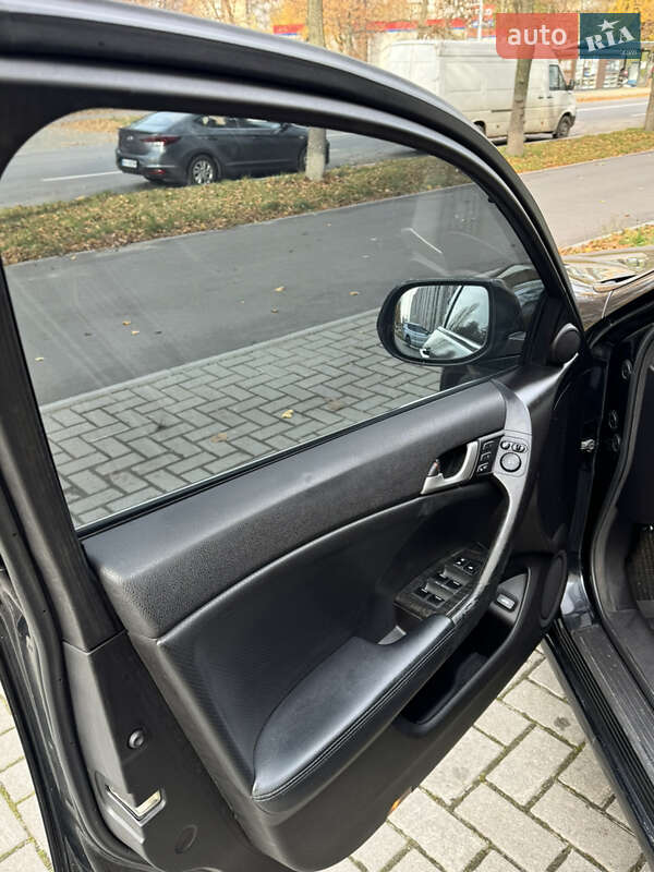 Седан Honda Accord 2008 в Києві