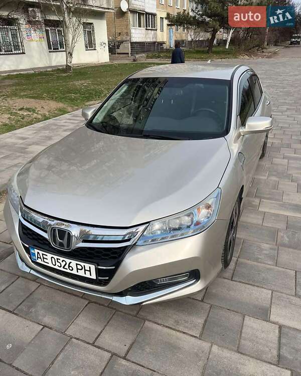 Седан Honda Accord 2014 в Івано-Франківську