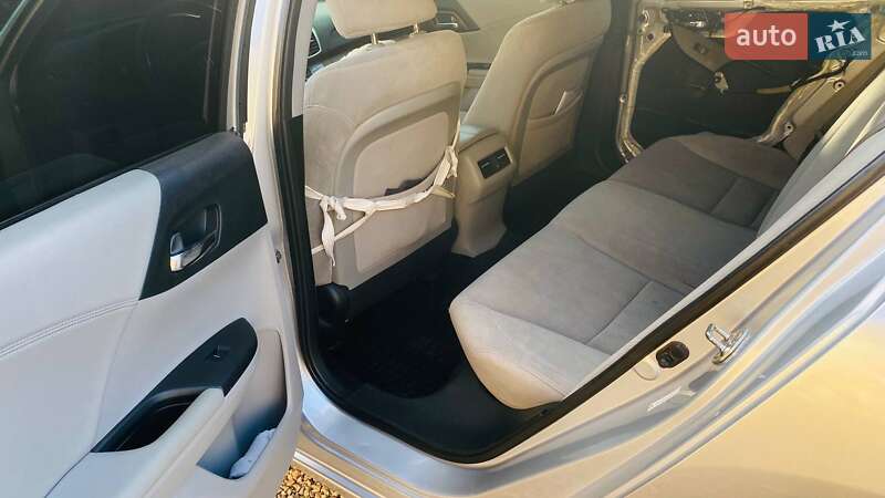 Седан Honda Accord 2013 в Одессе