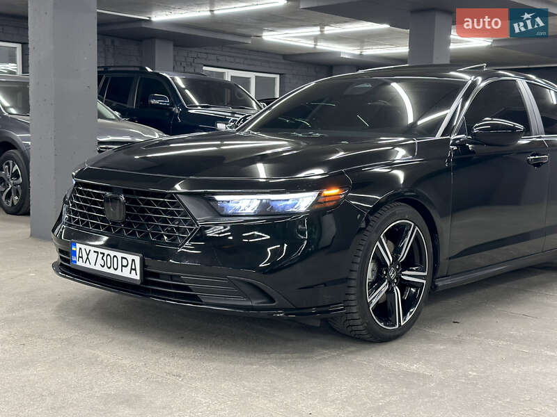 Седан Honda Accord 2023 в Харькове
