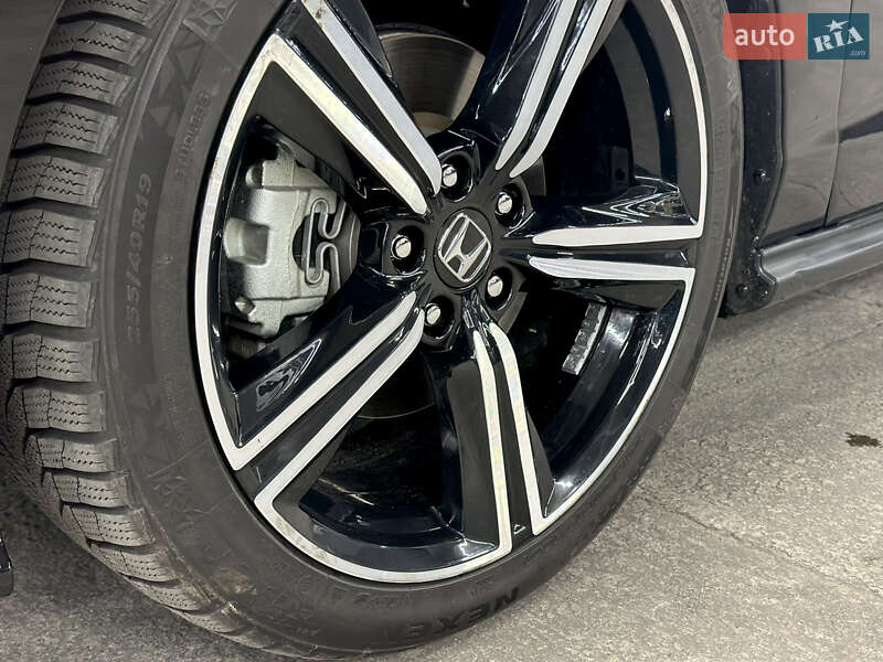 Седан Honda Accord 2023 в Харькове