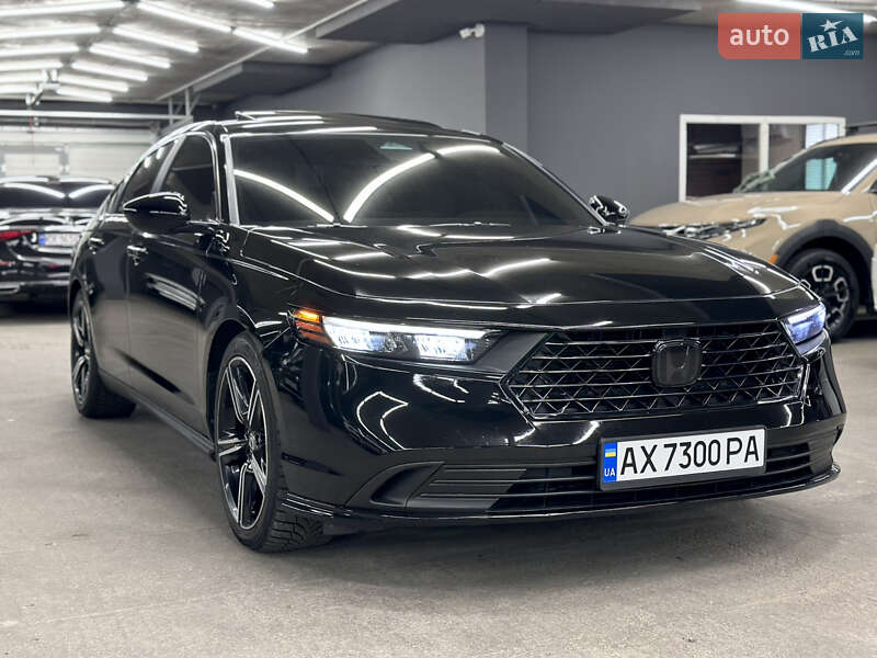 Седан Honda Accord 2023 в Харькове