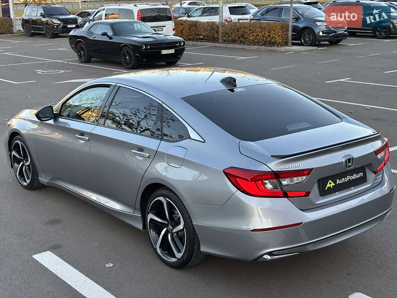 Седан Honda Accord 2022 в Киеве