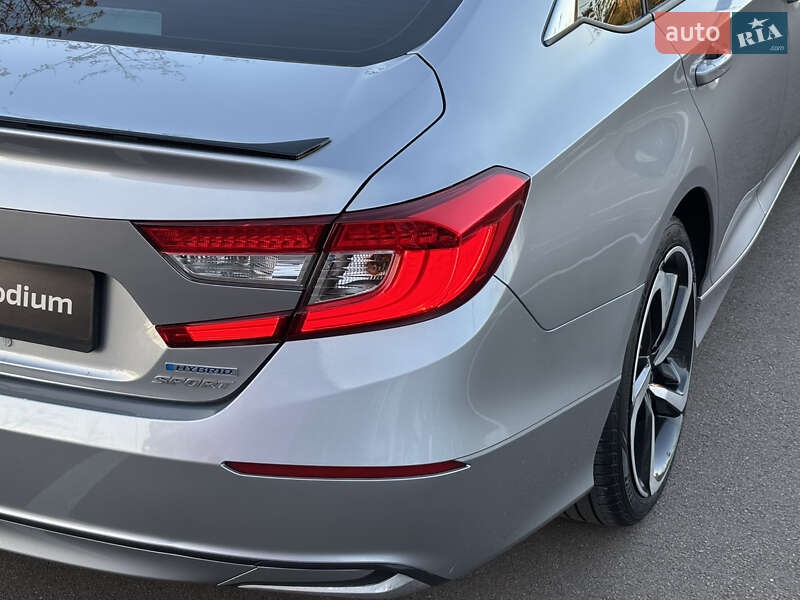 Седан Honda Accord 2022 в Киеве