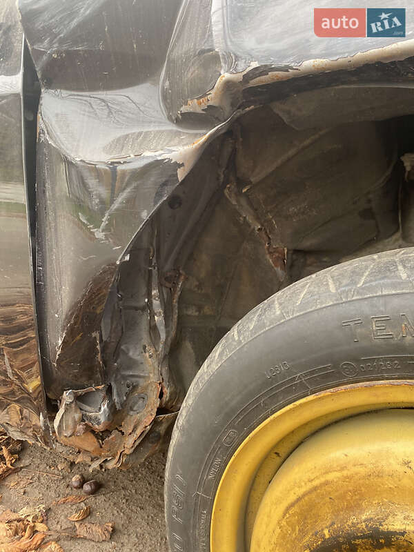 Седан Honda Accord 2004 в Киеве фото 11 Седан Honda Accord 2004 в Киеве