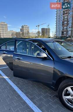 Седан Honda Accord 2004 в Киеве