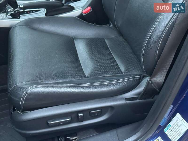 Седан Honda Accord 2016 в Николаеве