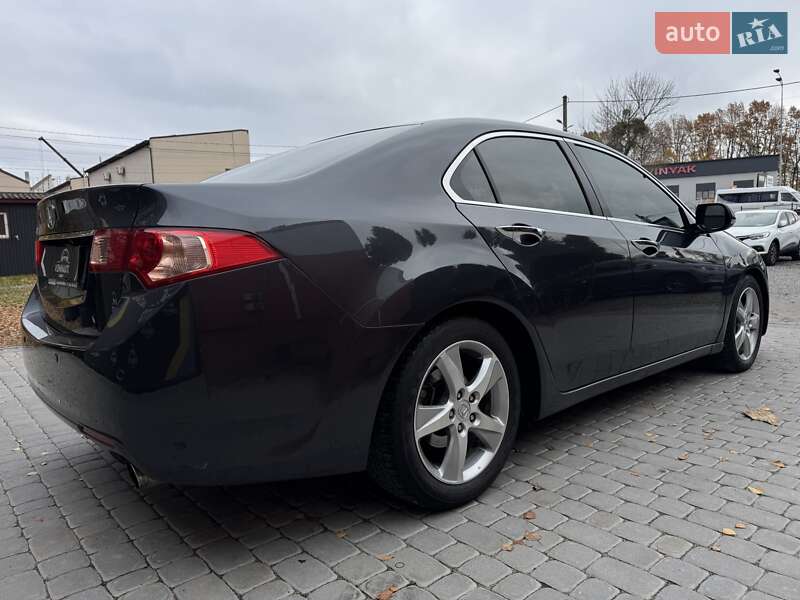 Седан Honda Accord 2012 в Виннице