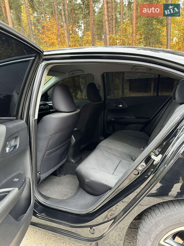 Седан Honda Accord 2017 в Нетішині