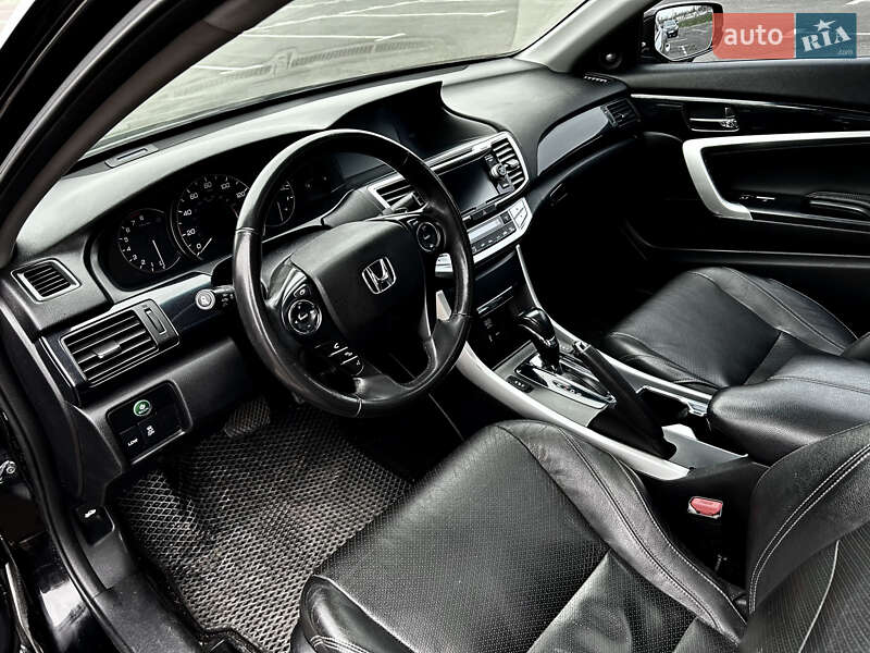 Купе Honda Accord 2015 в Кривом Роге