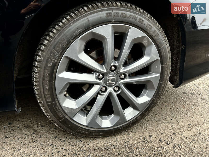 Купе Honda Accord 2015 в Кривом Роге