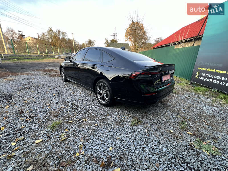 Седан Honda Accord 2024 в Шептицькому