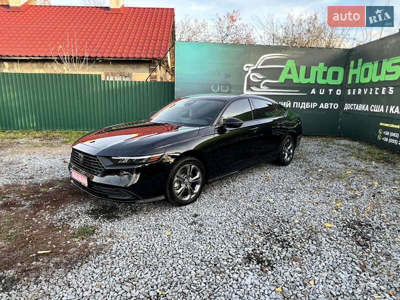 Седан Honda Accord 2024 в Шептицькому