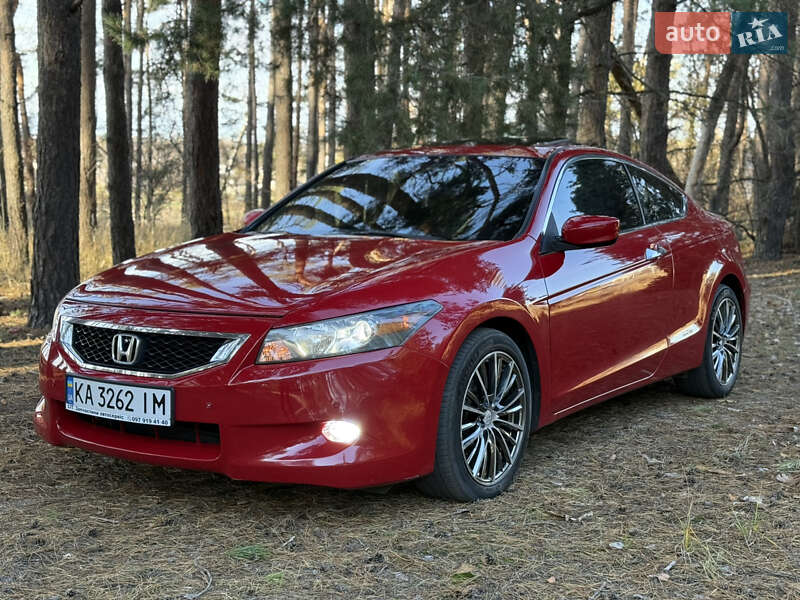 Купе Honda Accord 2008 в Радомышле