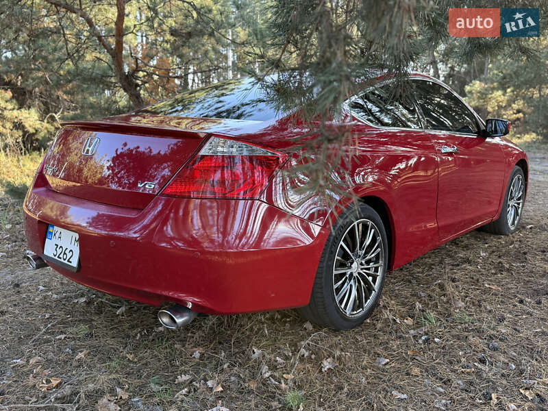 Купе Honda Accord 2008 в Радомышле