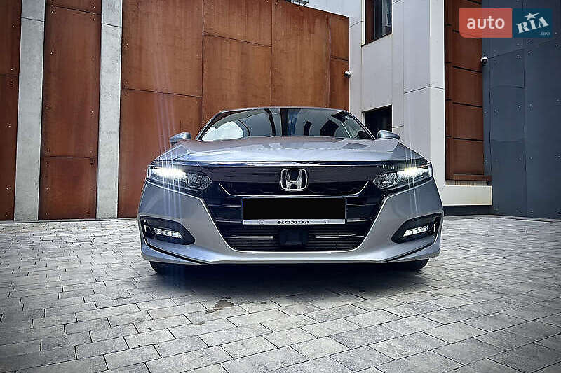 Седан Honda Accord 2018 в Киеве фото 3 Седан Honda Accord 2018 в Киеве
