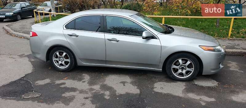Седан Honda Accord 2009 в Киеве