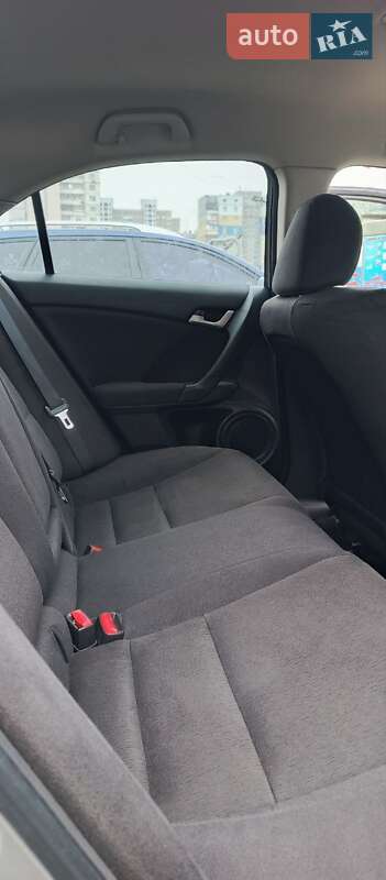 Седан Honda Accord 2009 в Киеве