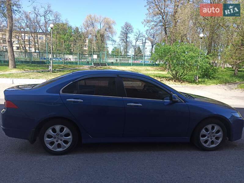 Седан Honda Accord 2006 в Запоріжжі