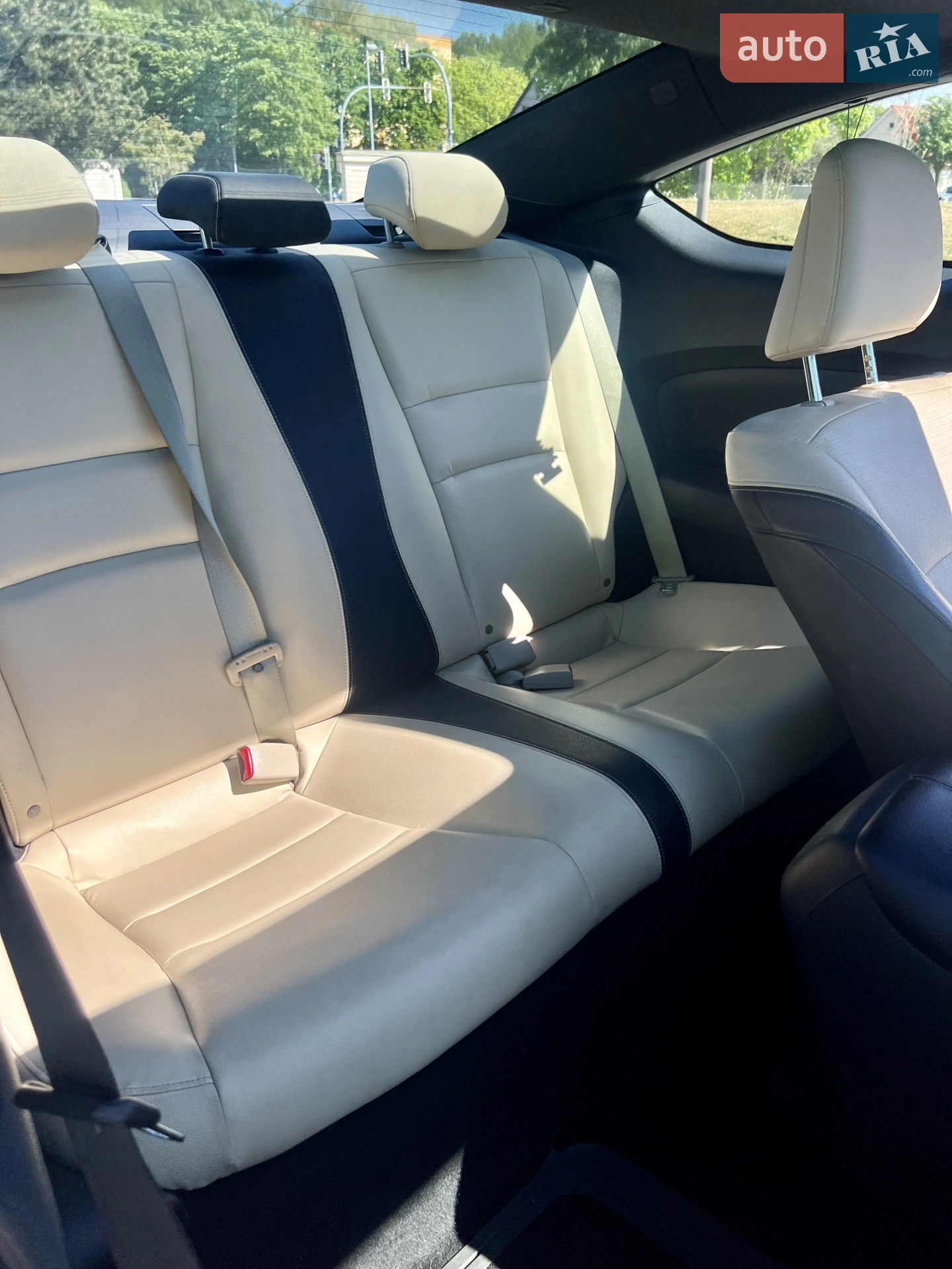 2016 Honda Accord - мініатюра 9