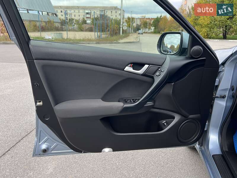 Седан Honda Accord 2013 в Богуславе фото 25 Седан Honda Accord 2013 в Богуславе