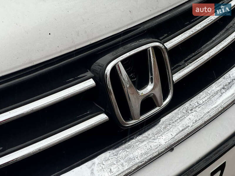 Седан Honda Accord 2013 в Охтирці