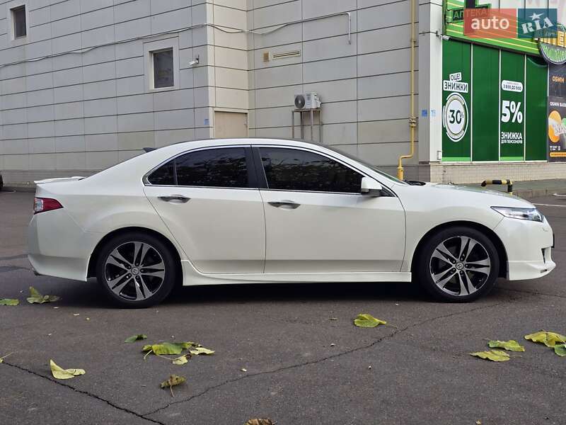 Седан Honda Accord 2010 в Одессе