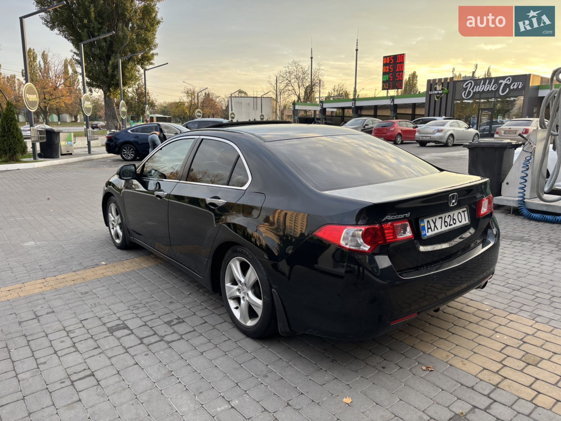 2010 Honda Accord - мініатюра 19