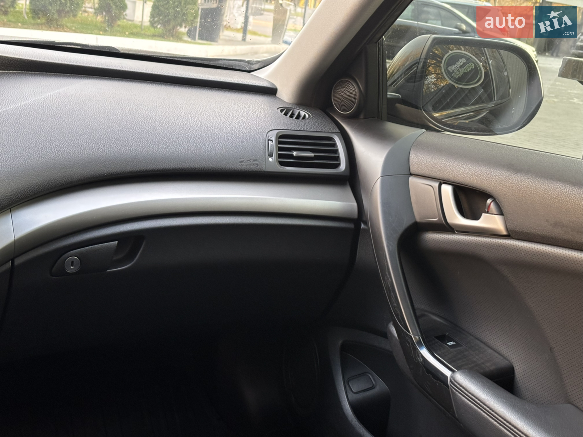 2010 Honda Accord - мініатюра 27