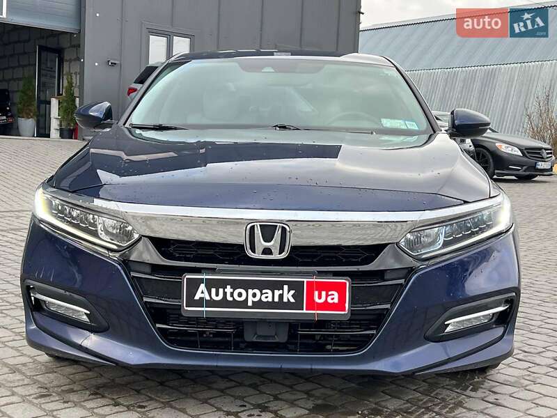 Седан Honda Accord 2019 в Львове