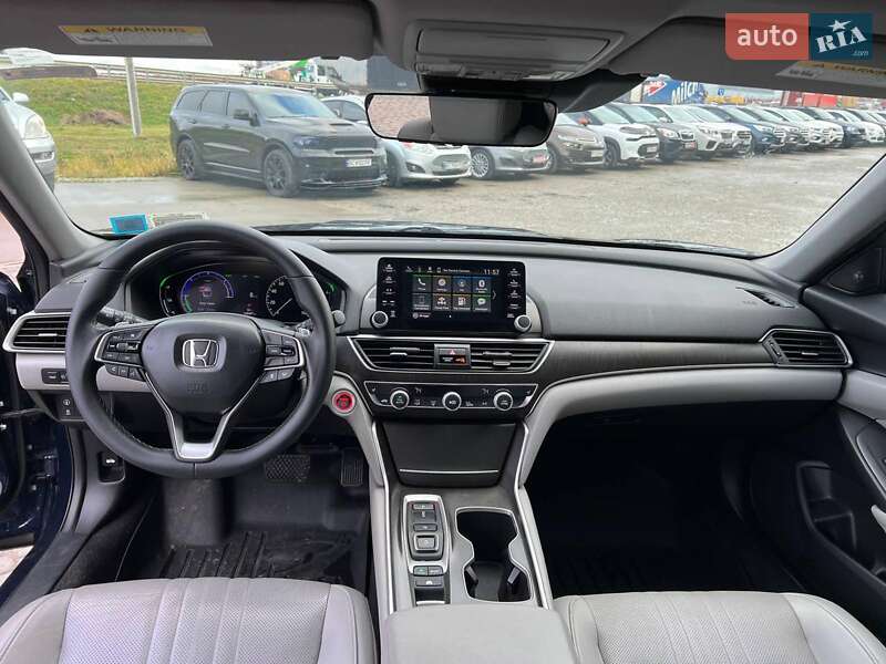 Седан Honda Accord 2019 в Львове
