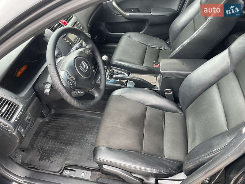Седан Honda Accord 2007 в Киеве