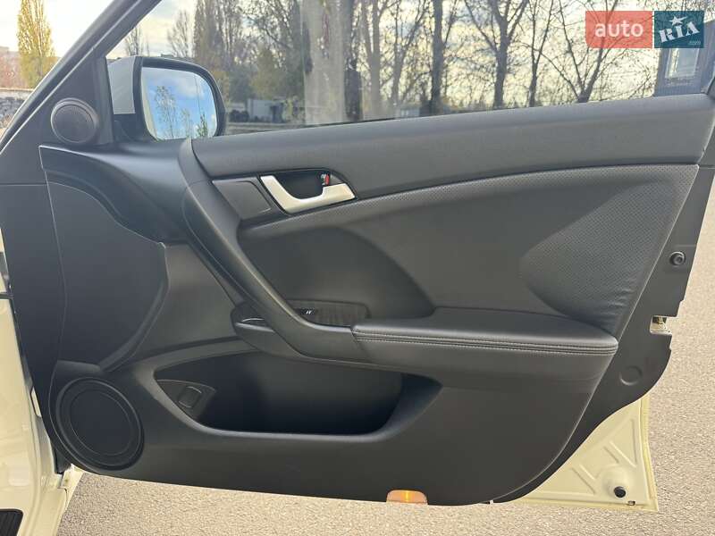 Седан Honda Accord 2011 в Одессе фото 87 Седан Honda Accord 2011 в Одессе