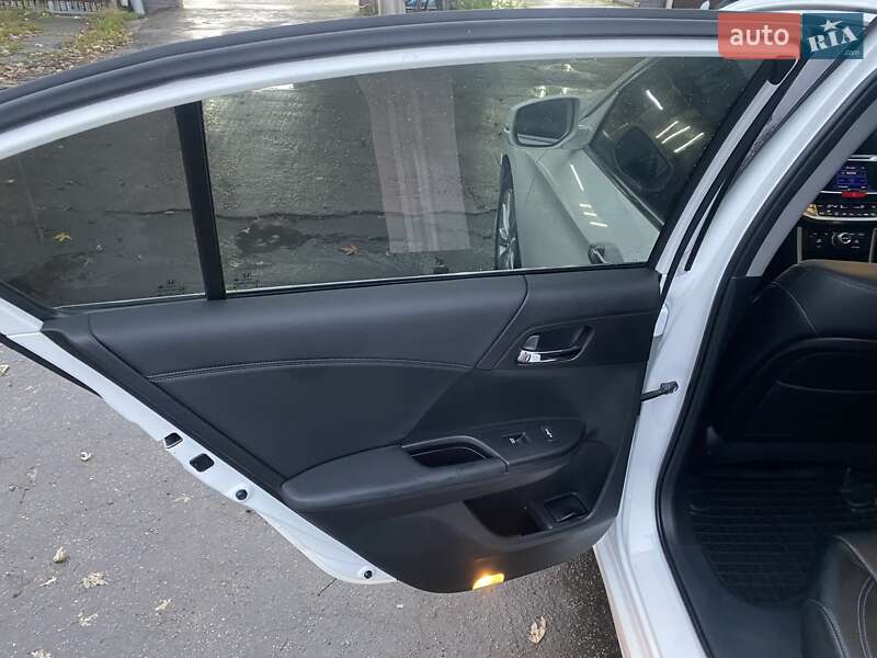 Седан Honda Accord 2014 в Києві фото 10 Седан Honda Accord 2014 в Києві