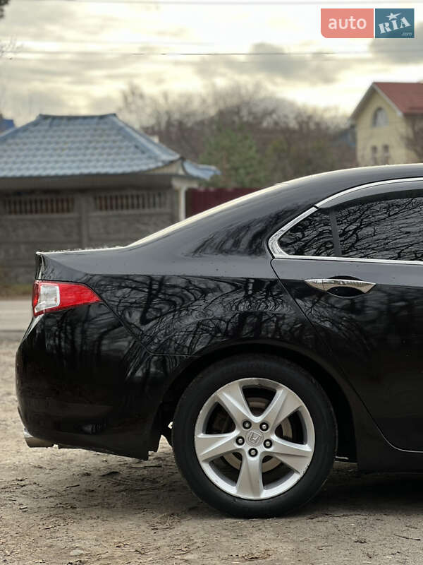 Седан Honda Accord 2008 в Києві