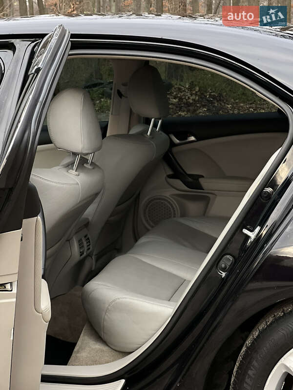 Седан Honda Accord 2008 в Києві