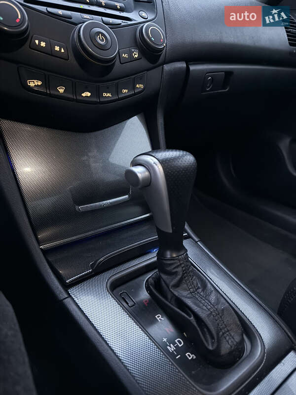 Седан Honda Accord 2003 в Киеве фото 22 Седан Honda Accord 2003 в Киеве