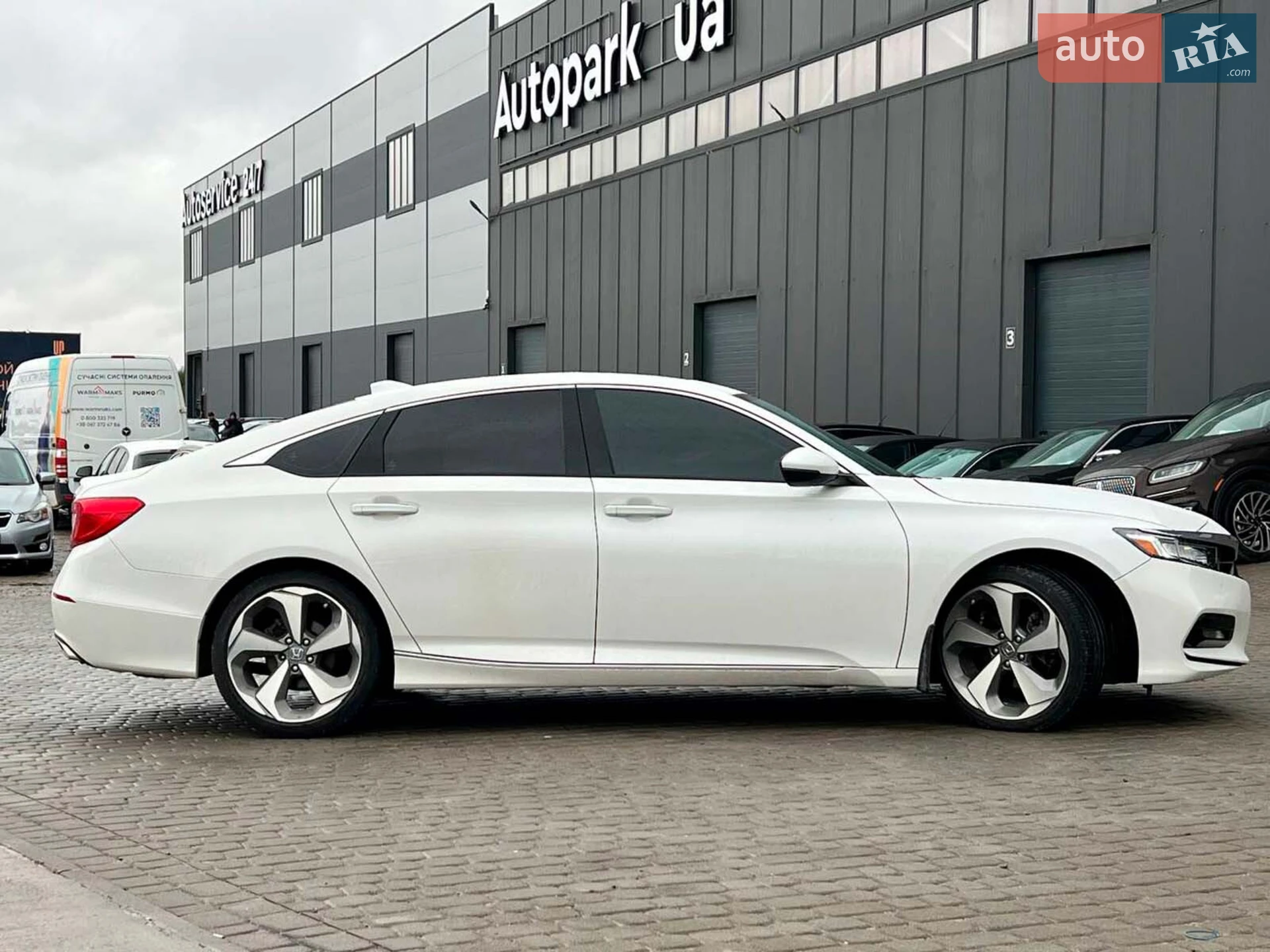 2018 Honda Accord - мініатюра 9