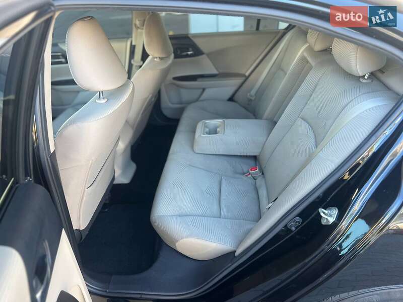 Седан Honda Accord 2016 в Одессе