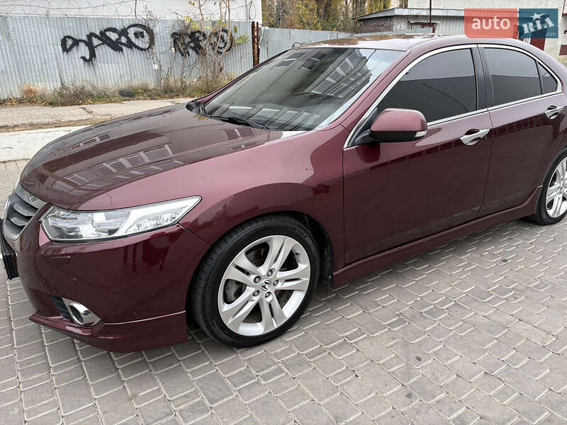 Седан Honda Accord 2012 в Одессе