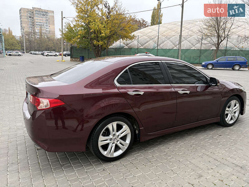 Седан Honda Accord 2012 в Одессе