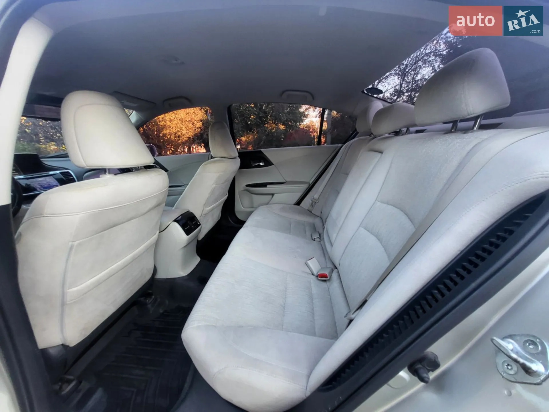 2013 Honda Accord - мініатюра 6