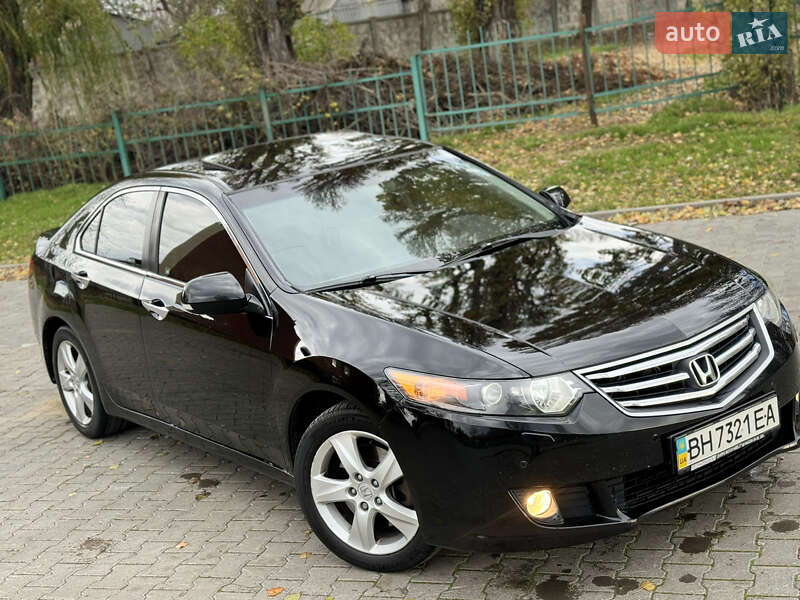 Седан Honda Accord 2008 в Черноморске