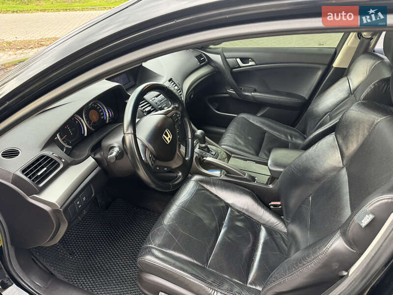 Седан Honda Accord 2008 в Черноморске