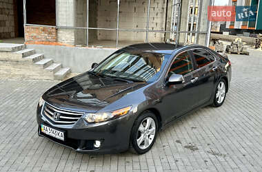 Седан Honda Accord 2010 в Житомирі