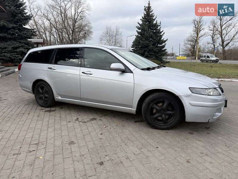 Універсал Honda Accord 2004 в Павлограді фото 3 Універсал Honda Accord 2004 в Павлограді